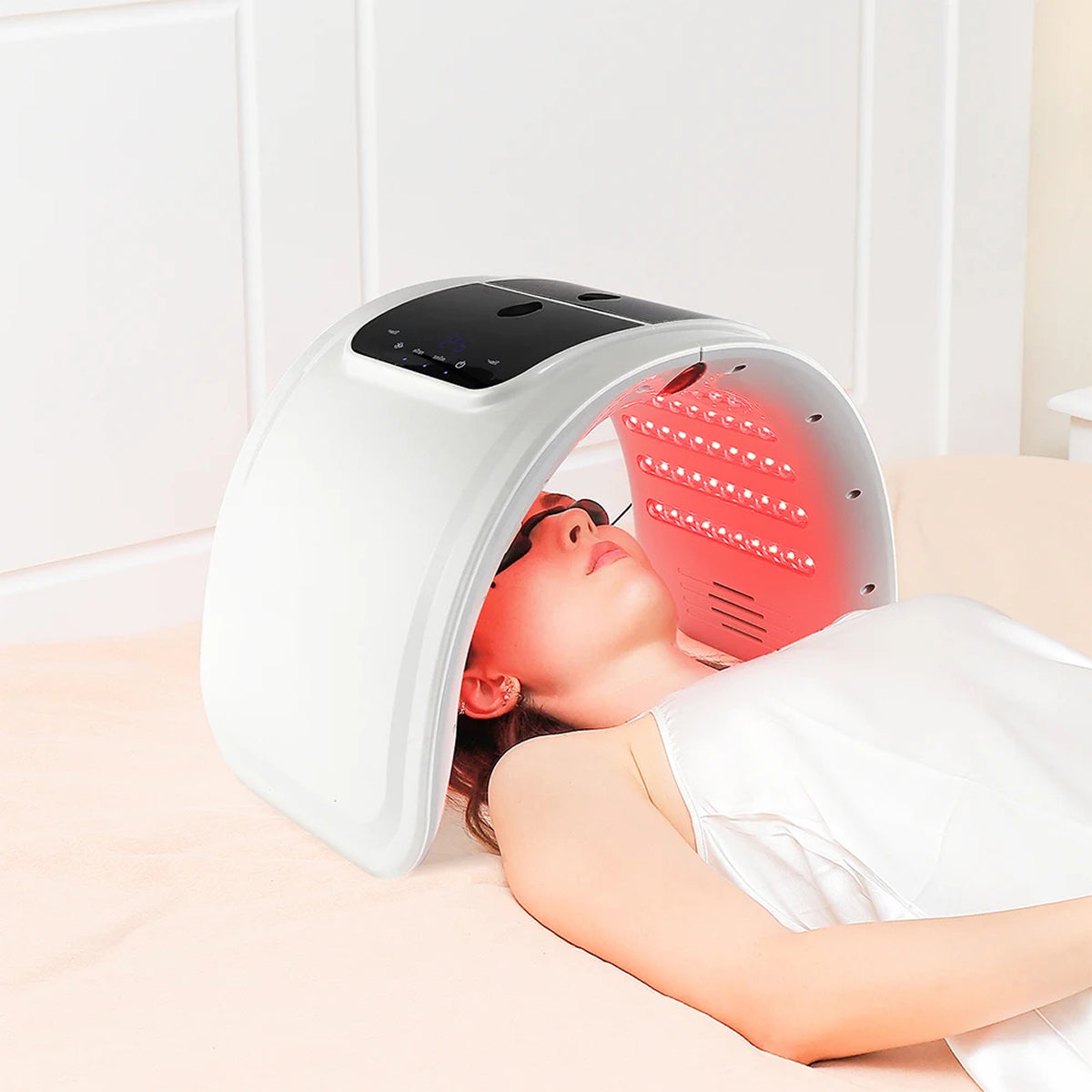 CanbiMart Seven LED Colour Spectrums Targeting Rejuvenation, Acne, Brightening, And Elasticity