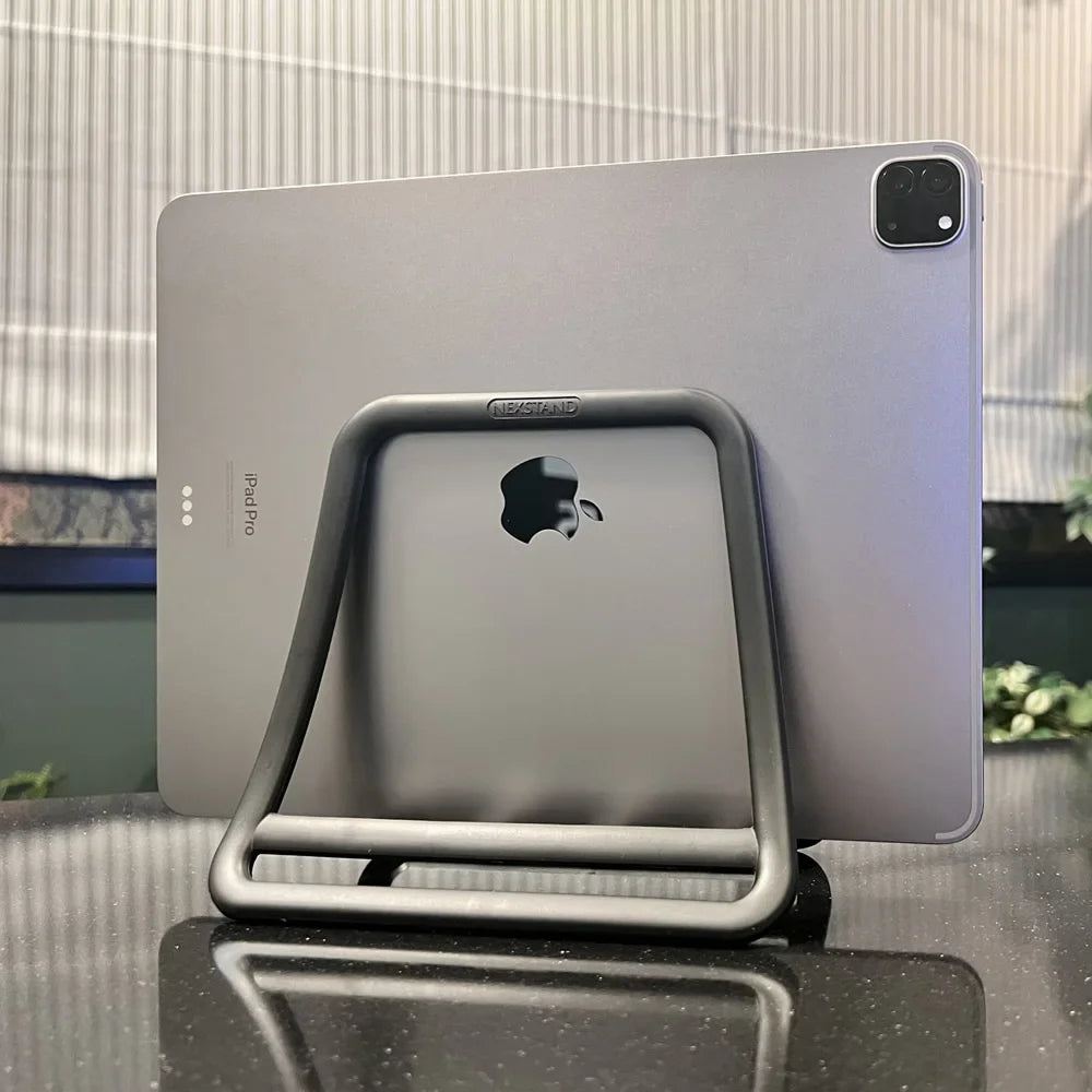 JontVian Auto-Lock Mechanism Secures The Laptop On Downward Placement