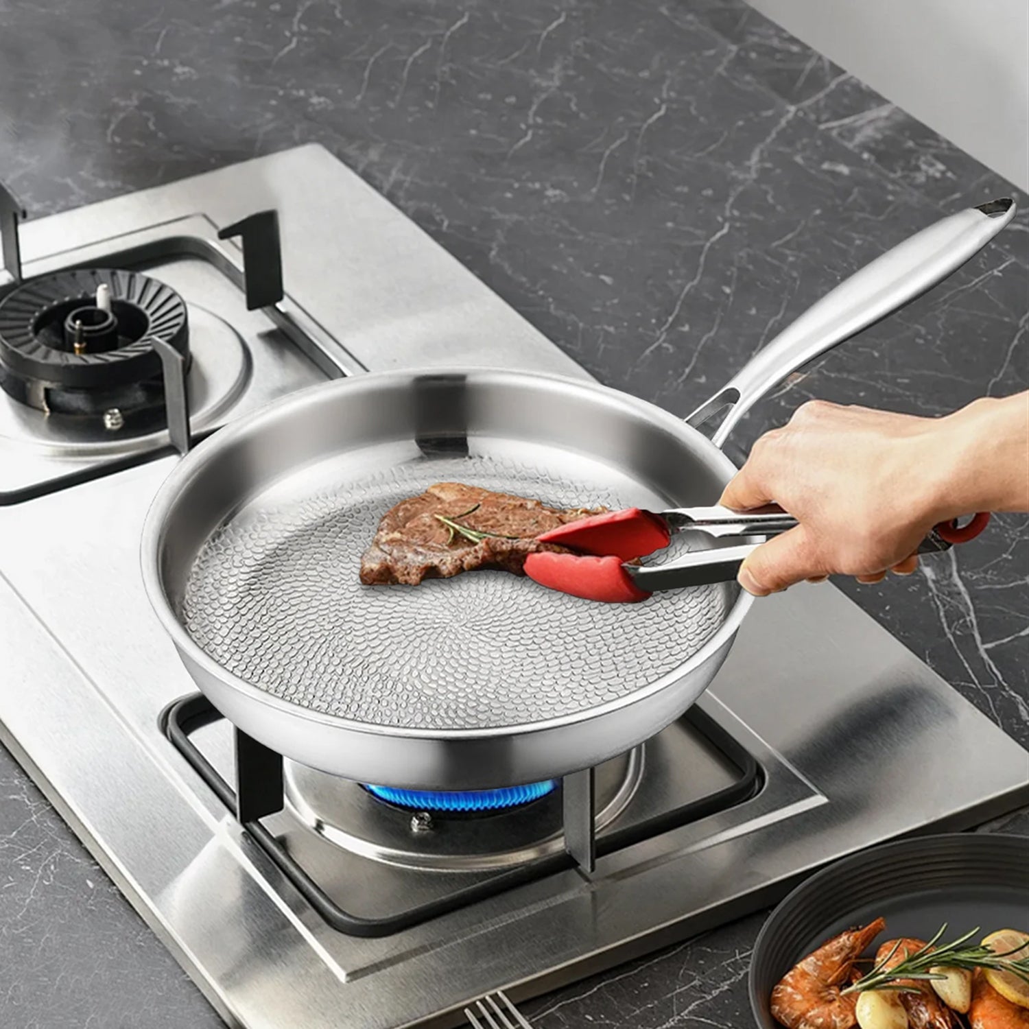 TiMaxpi 12-Inch Titanium Frying Pan – Hexagonal Non-Stick Surface, Scratch Resistant & All-Stove Ready
