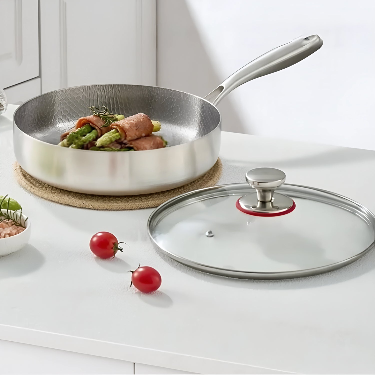 TiMaxpi 12-Inch Titanium Frying Pan – Hexagonal Non-Stick Surface, Scratch Resistant & All-Stove Ready